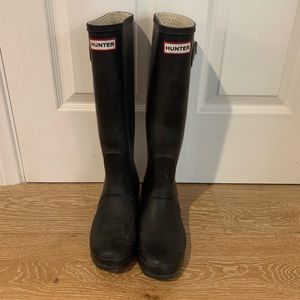 Hunter tall rain boots